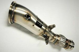BMW 3シリーズ F30/F31/F34/F80 ダウンパイプ カスタムパーツ専門店