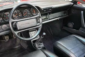 ポルシェ(PORSCHE) 930 ダッシュボード周り 輸入車カスタムパーツ専門