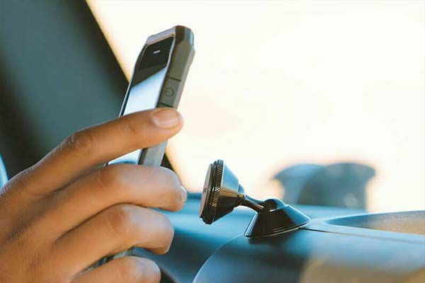 ROKFORM(ロックフォーム)製 スマホホルダー・マウント