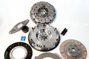 G82 M4 クラッチ他駆動系