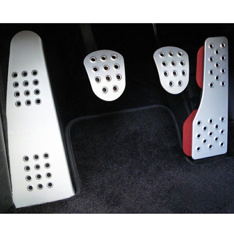 ポルシェ 996・997等 4ピースアルミペダルセット(ゴム無)【Rennline】 商品装着イメージ画像