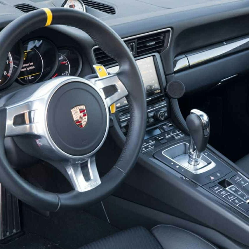 ポルシェ 991/ボクスター/ケイマン専用 マグネットスマホホルダー