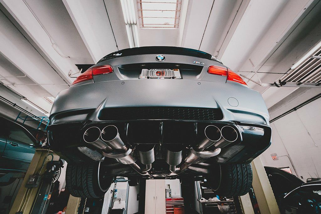 BMW M3 (E92/E93)マフラー 輸入車カスタムパーツ専門店 | オートパーツ