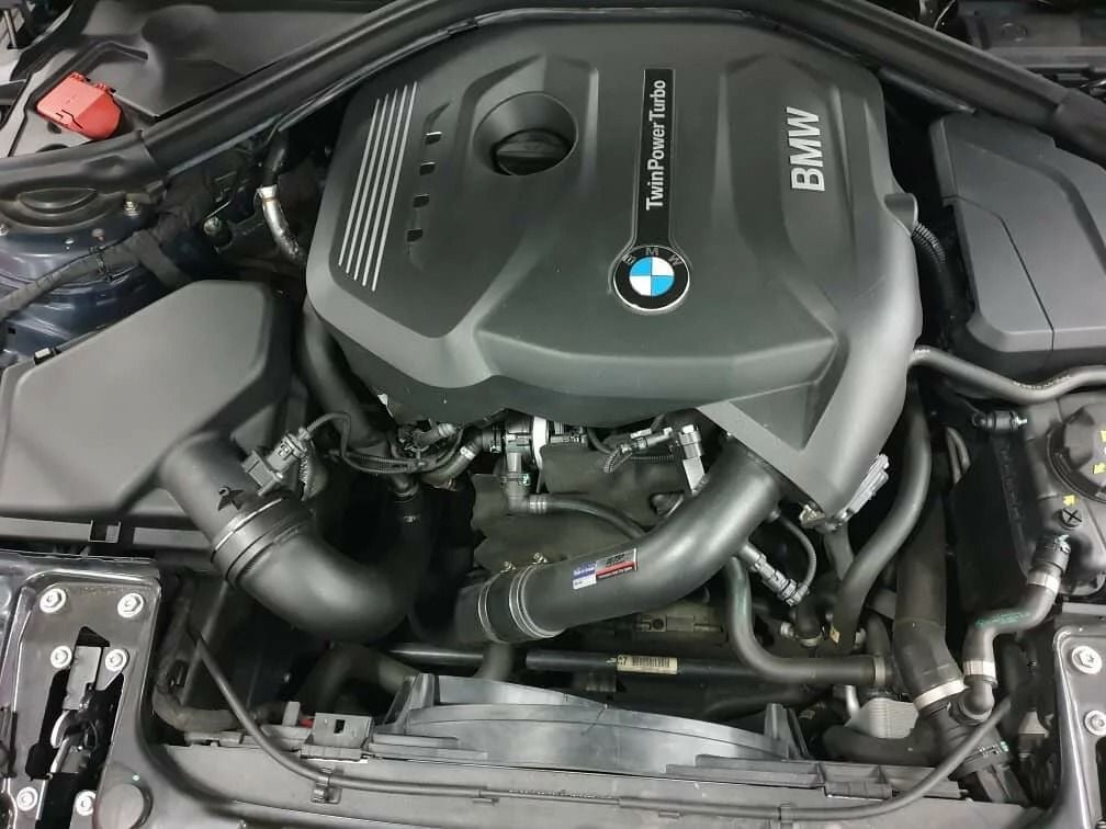 BMW 3シリーズ F30/F31/F34 チャージパイプ 輸入車カスタムパーツ専門