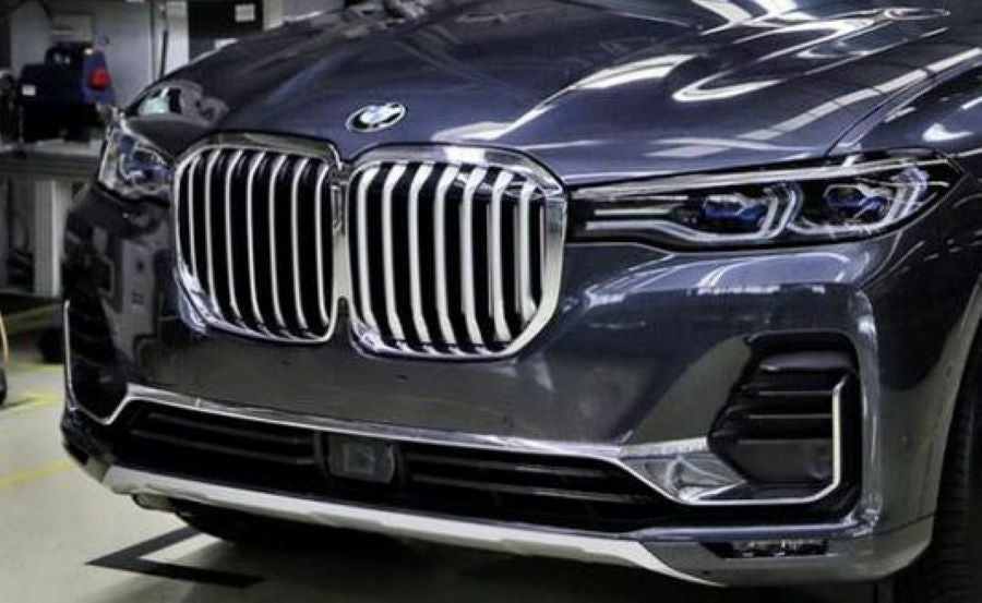 BMWx7後期型 純正フロントグリル BMW 純正 G07 X7 LCI 後期 ブラック