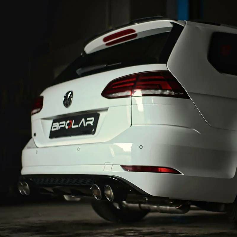 VW ゴルフ7Rヴァリアント ECE認証 可変バルブマフラー(4本出しクローム