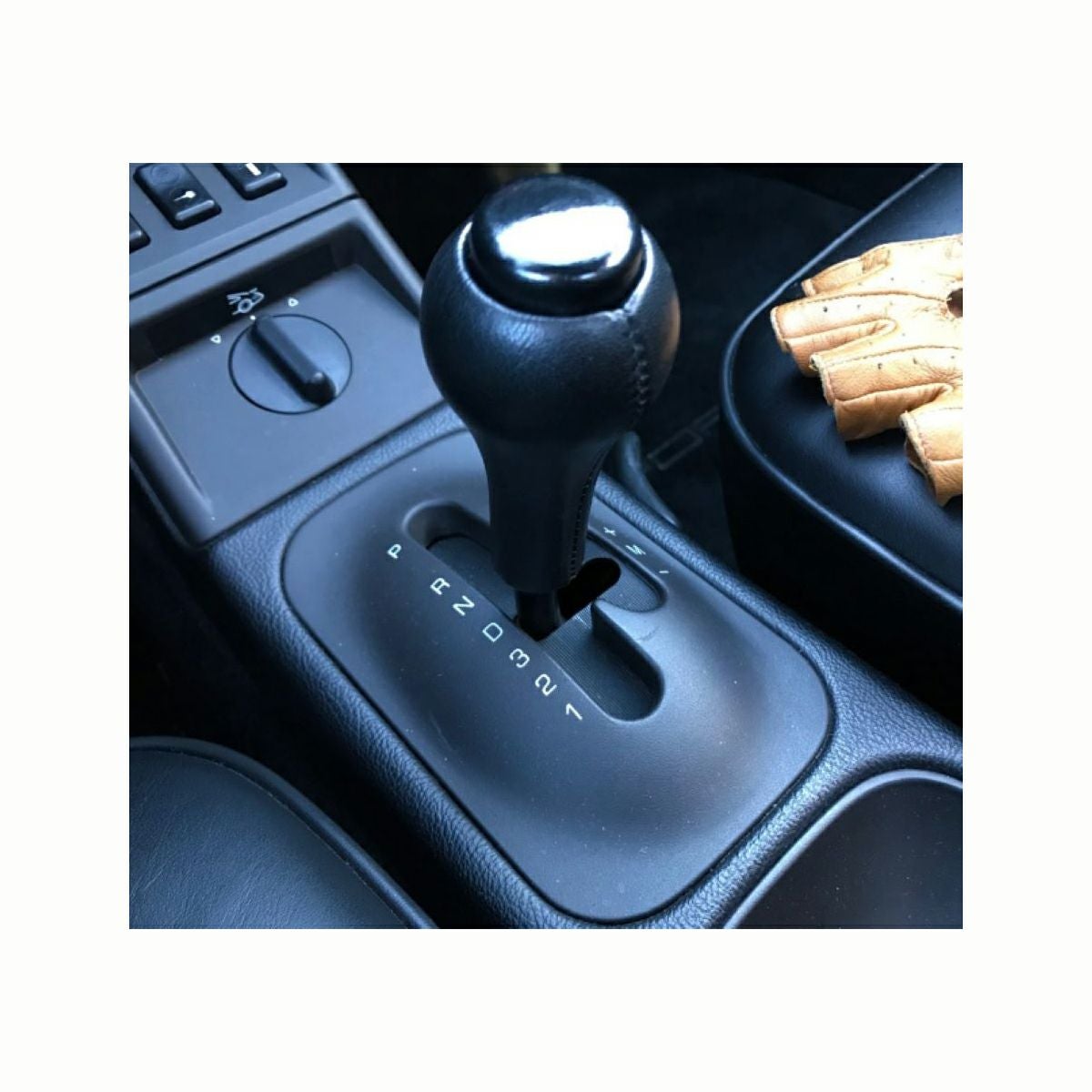 ポルシェ(PORSCHE) 993カレラ ステアリング シフト 輸入車カスタム