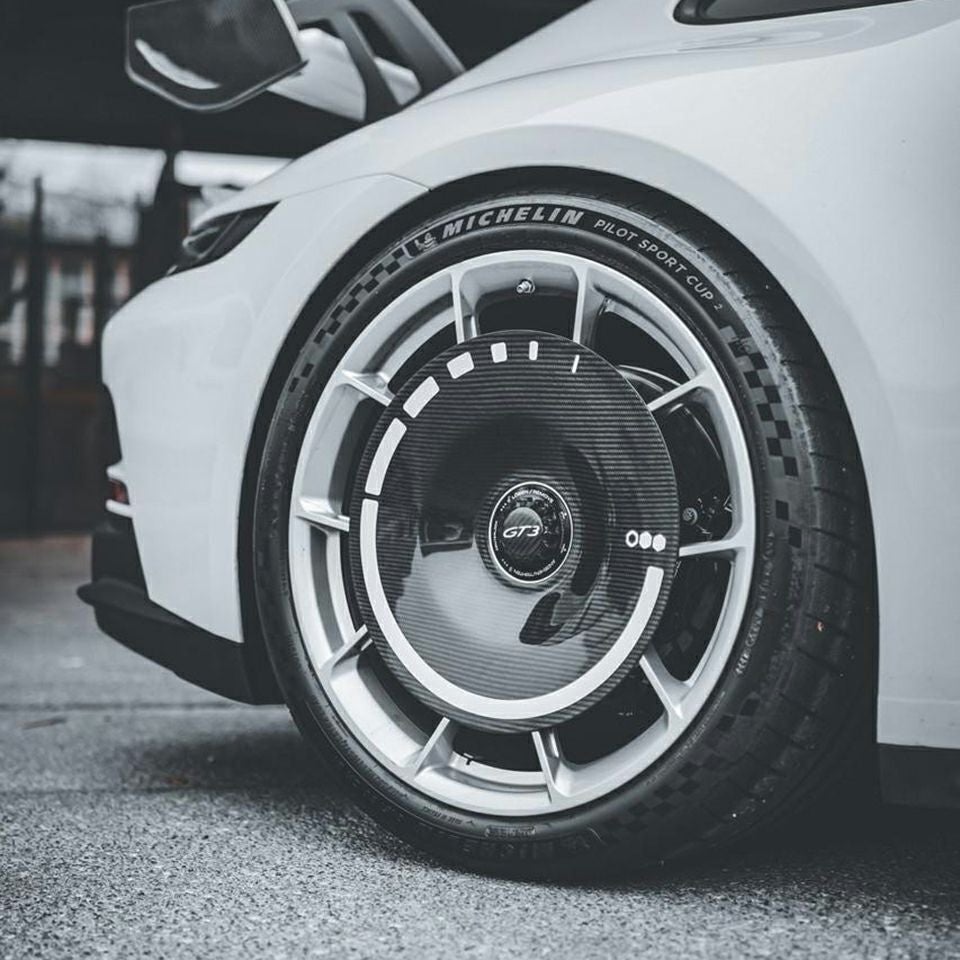 ポルシェ 992GT3 ホイール・エアロディスク(マットカーボン)【Fabspeed】