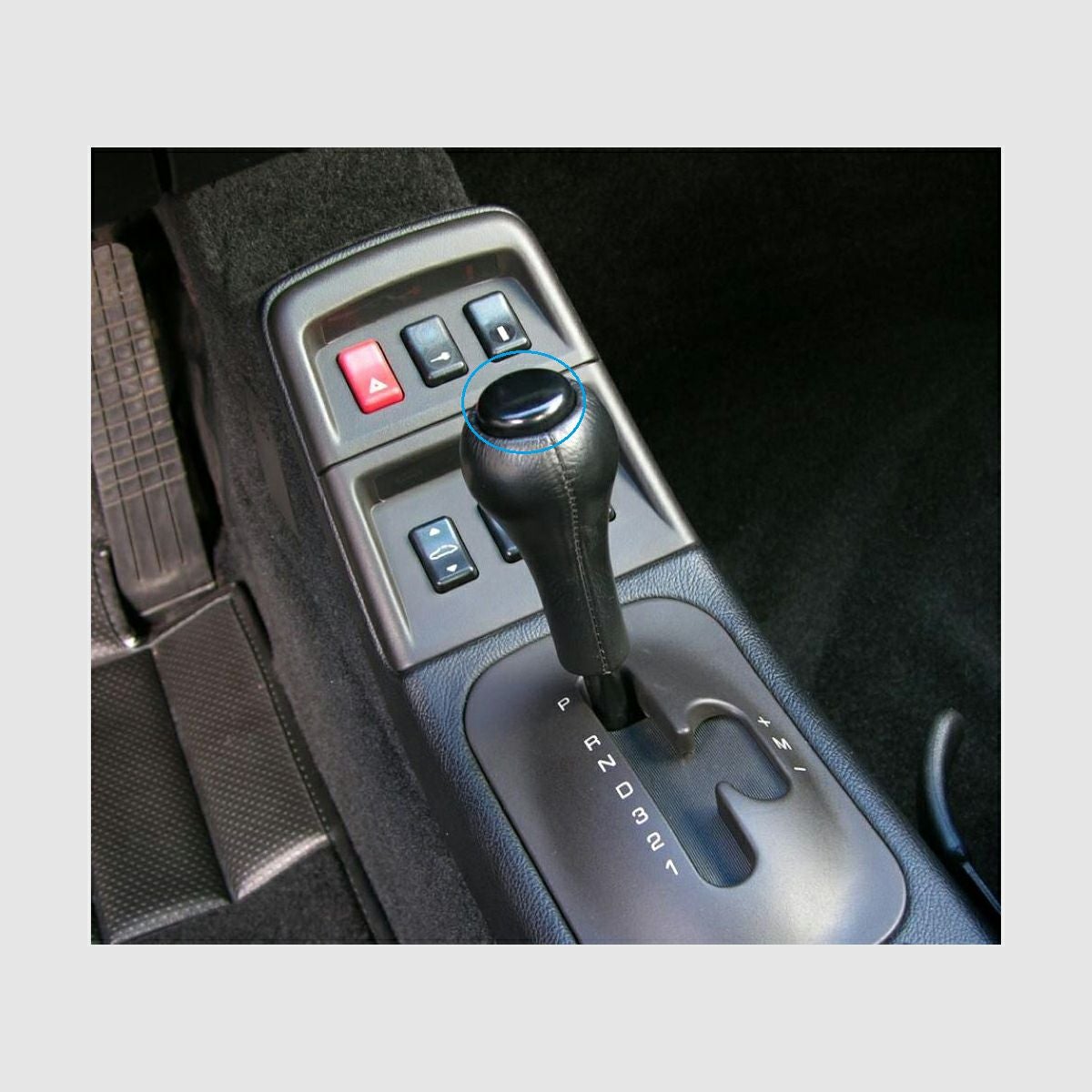 ポルシェ(PORSCHE) 993カレラ ステアリング シフト 輸入車カスタム