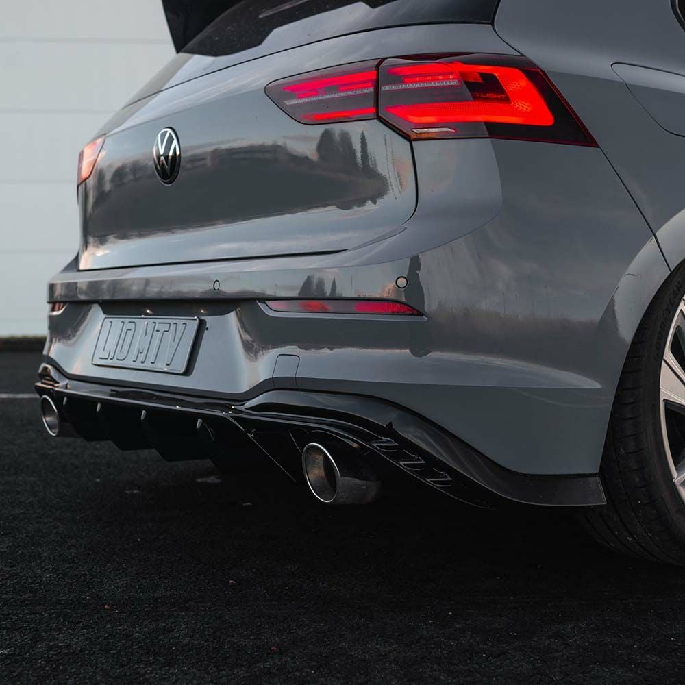 フォルクスワーゲン ゴルフ8GTI EVO-1 グロスブラック・リア