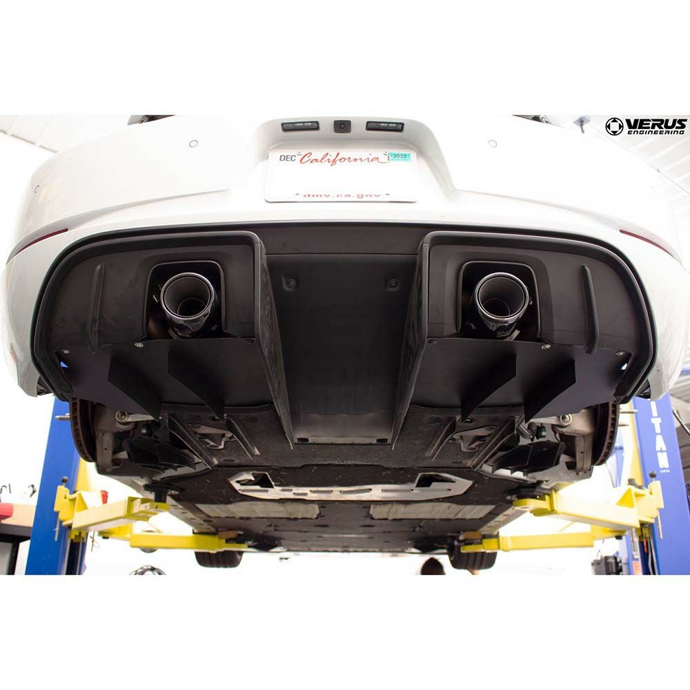 ポルシェ 718ケイマンGT4／RS リア・ディフューザーパネルキット【VERUS】