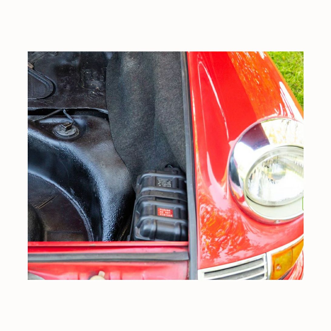 ポルシェ944フロントアッパーグリル