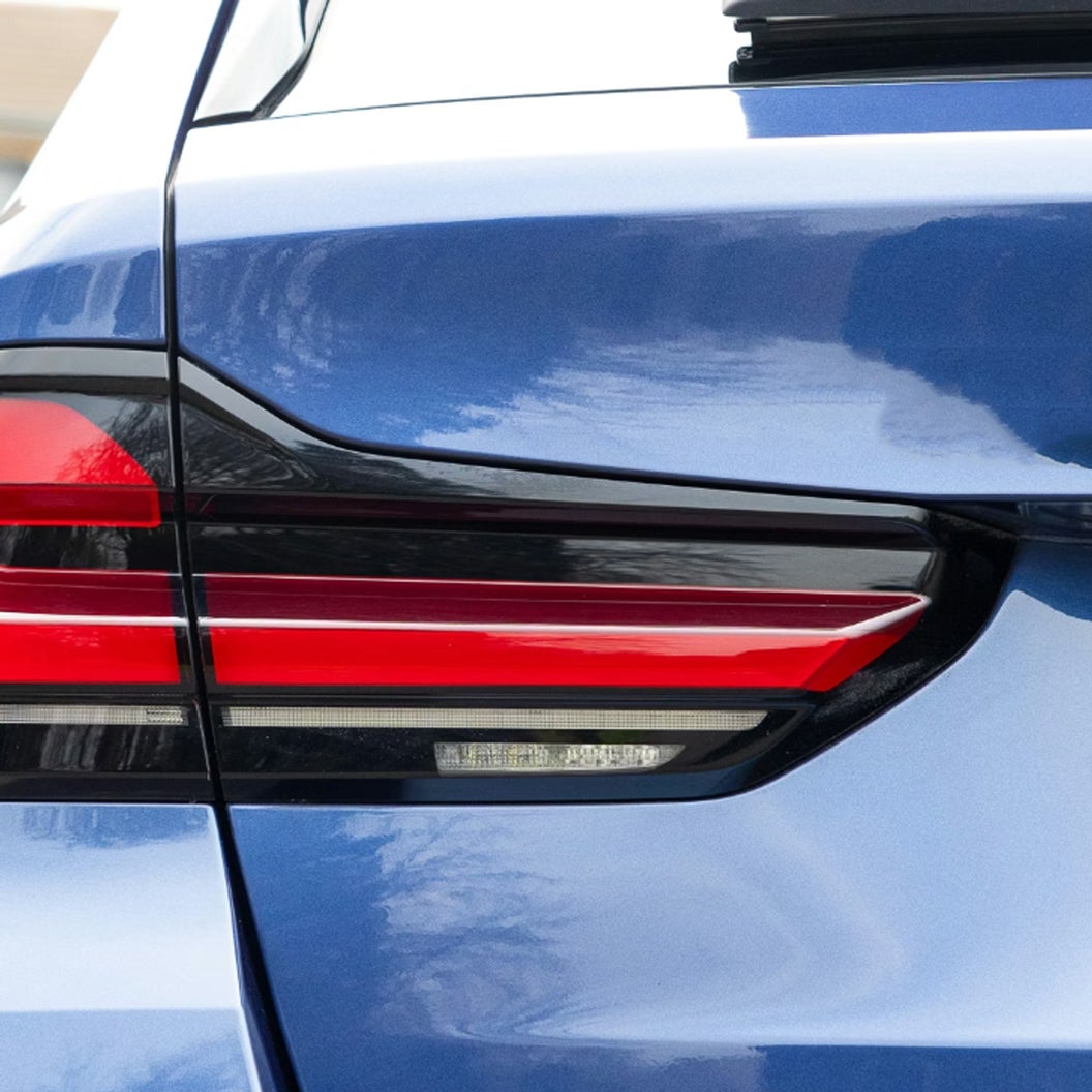 BMW 5シリーズ G31後期 ツーリング インナー テールライト 左【ULO】